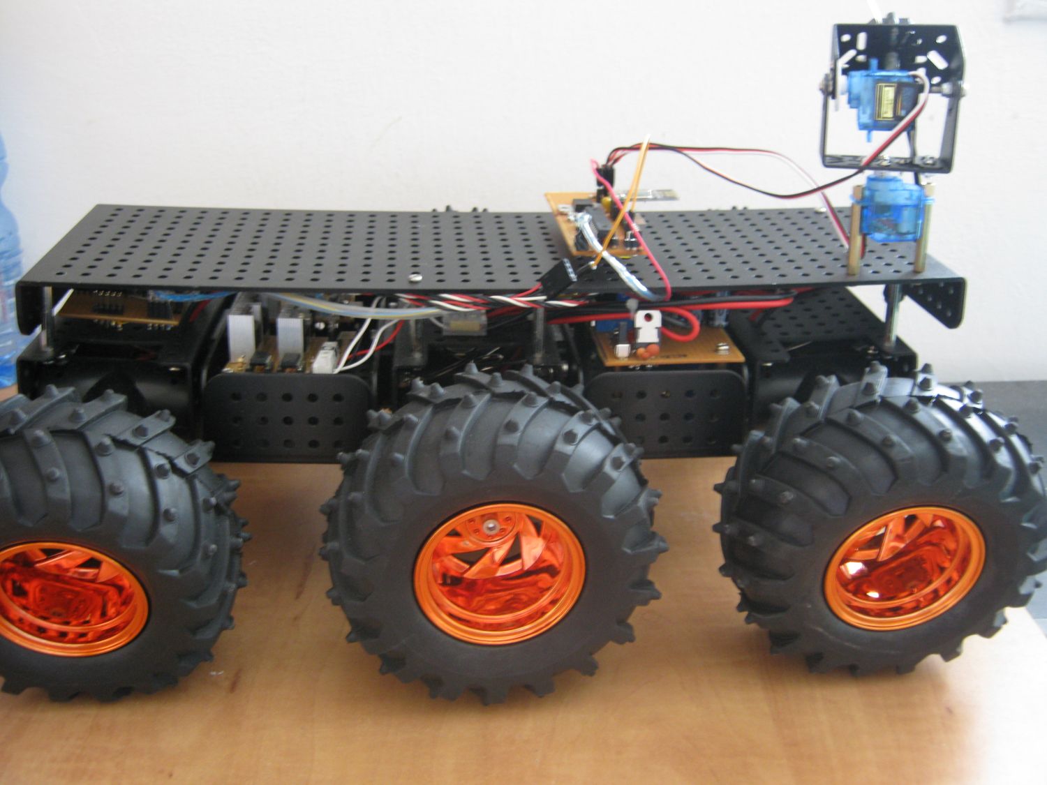 Wild Thumper Robot Kit with with hardware mounted.